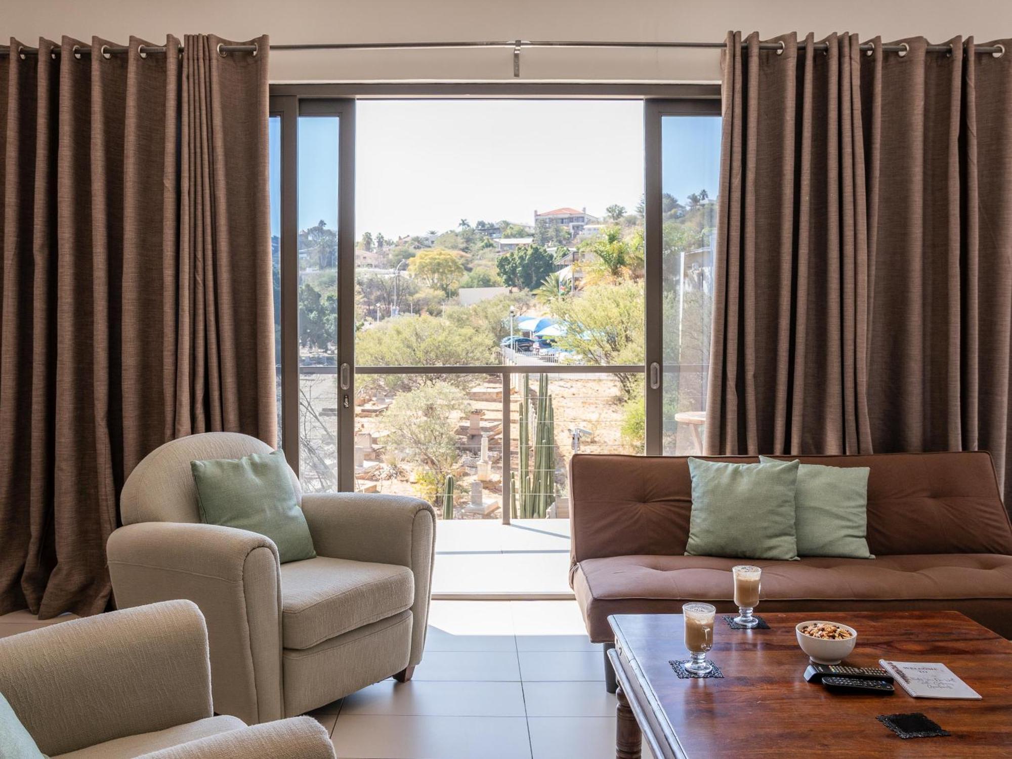 Rieks Van Der Walt Self-Catering Apartment Βίντχουκ Εξωτερικό φωτογραφία