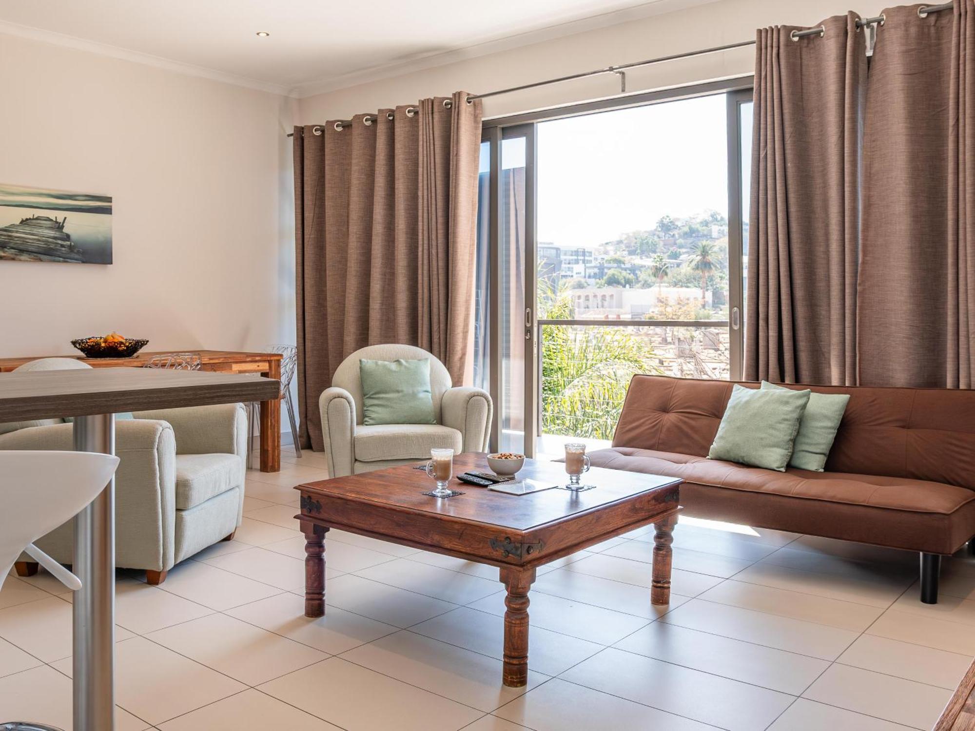 Rieks Van Der Walt Self-Catering Apartment Βίντχουκ Εξωτερικό φωτογραφία