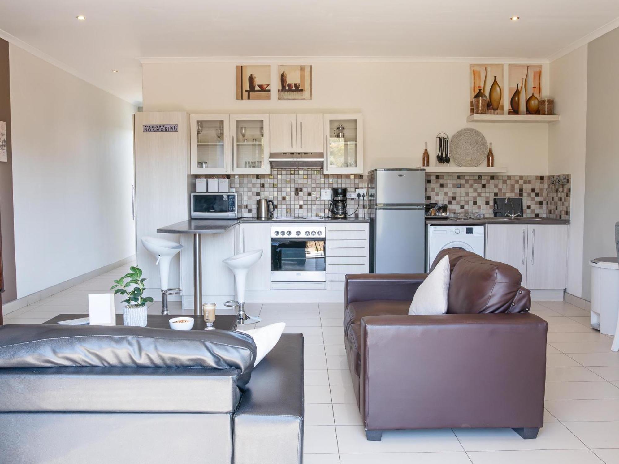 Rieks Van Der Walt Self-Catering Apartment Βίντχουκ Εξωτερικό φωτογραφία